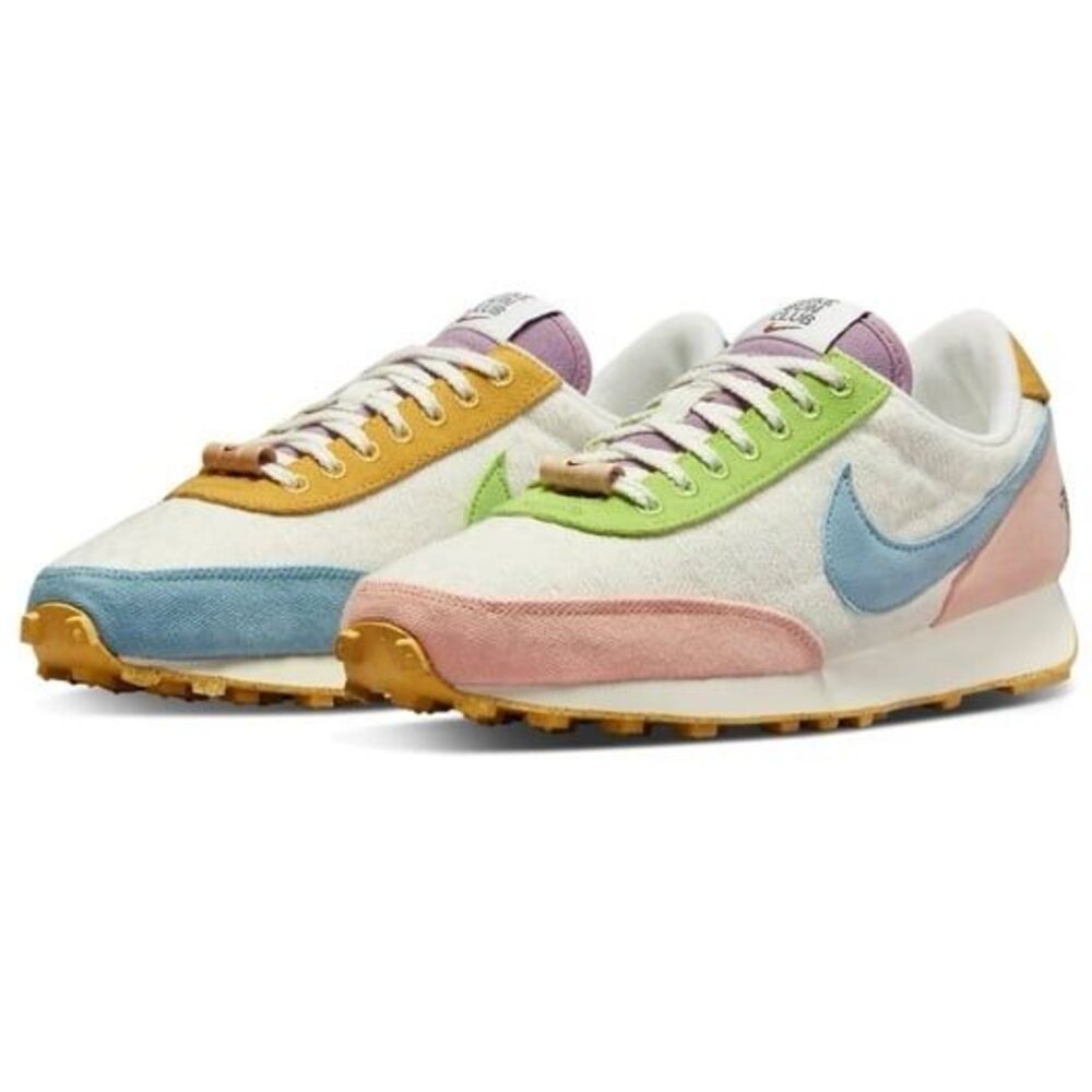 Nike Daybreak SE Sun Club - Worn Blue Color - Sneakers Women's DM7605-100 Size 7